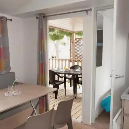 Mobilhome 4 Etoiles - Eebaef